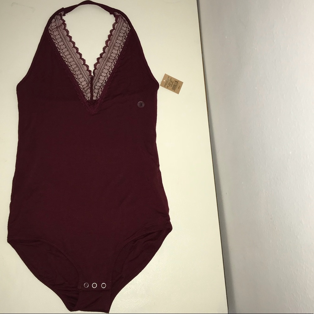 NWT AEO bodysuit